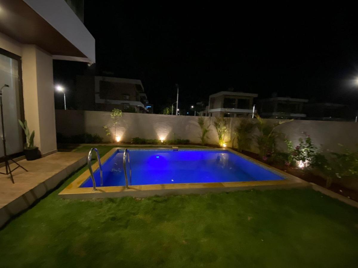 Vila Casa Del Capitan-2Bhk With Private Pool & Lawn. Karjat Exteriér fotografie